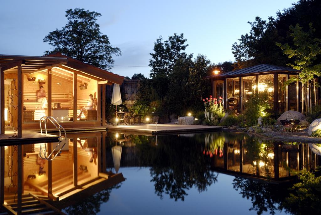 Wellnessgarten-Hotel Waging am See Exterior photo